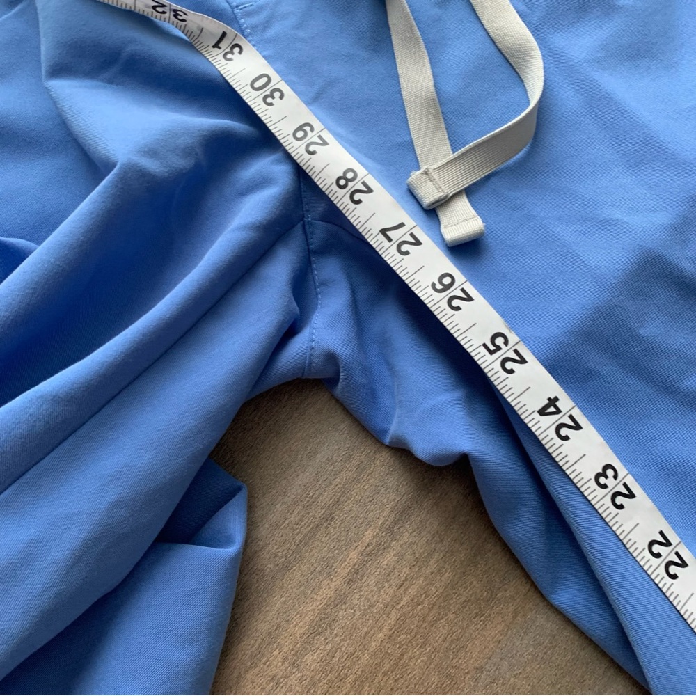 FIGS womens Zamora cargo jogger scrubs blue size small - Picture 7 of 9